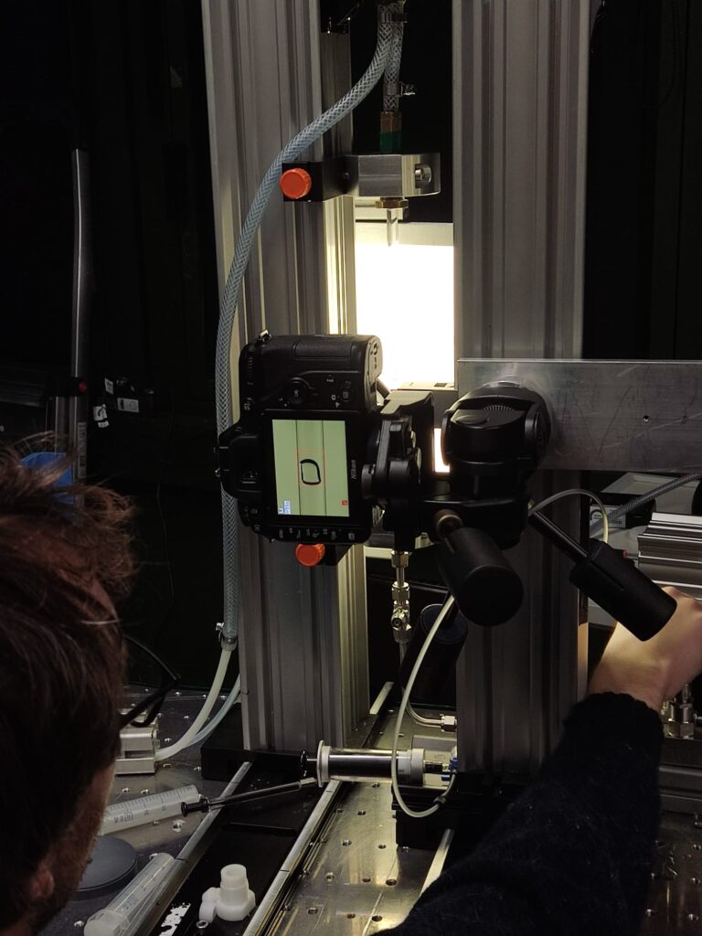 High-speed camera and back-light of the Taylor-bubble capillary rig