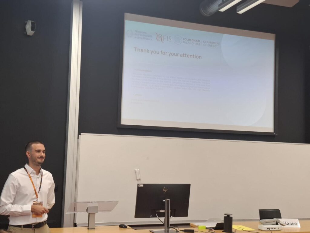 Vitor Regert at the end of his talk at CHISA 2026